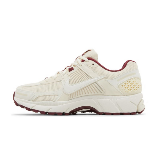 Air Zoom Vomero 5 'Valentine's Day'