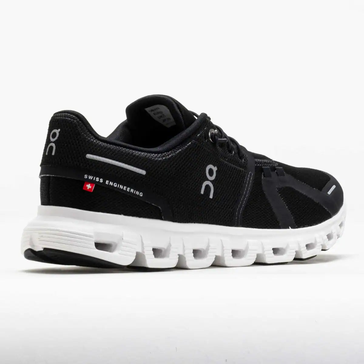 On Running Cloud 6 Black White