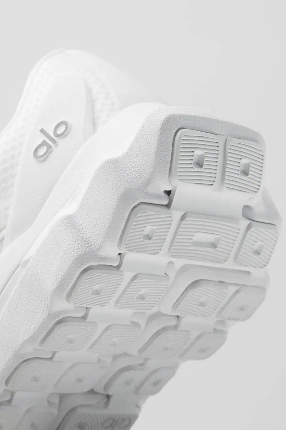 ALO Runner White