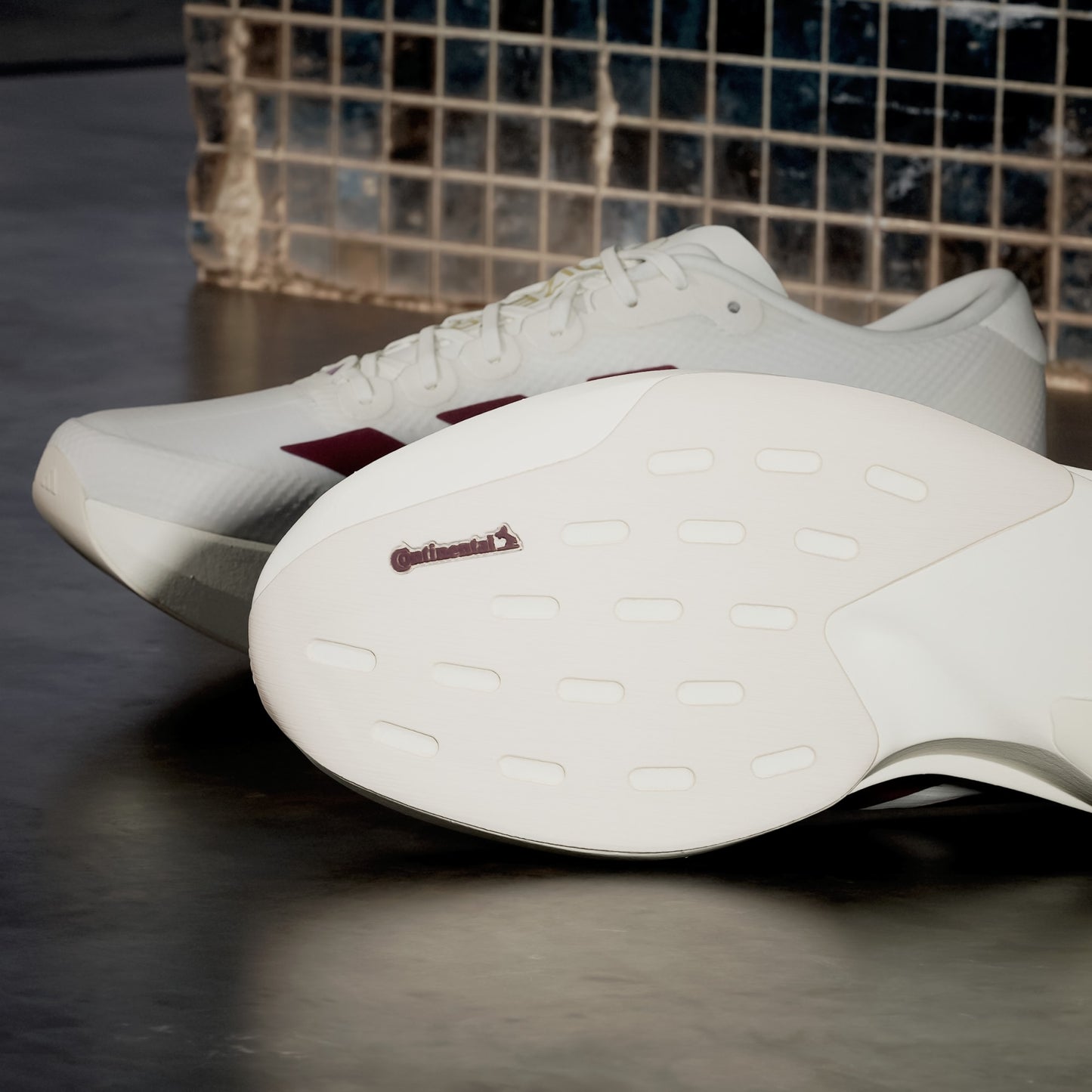 Adizero EVO SL Off White / Maroon / Mystery Red