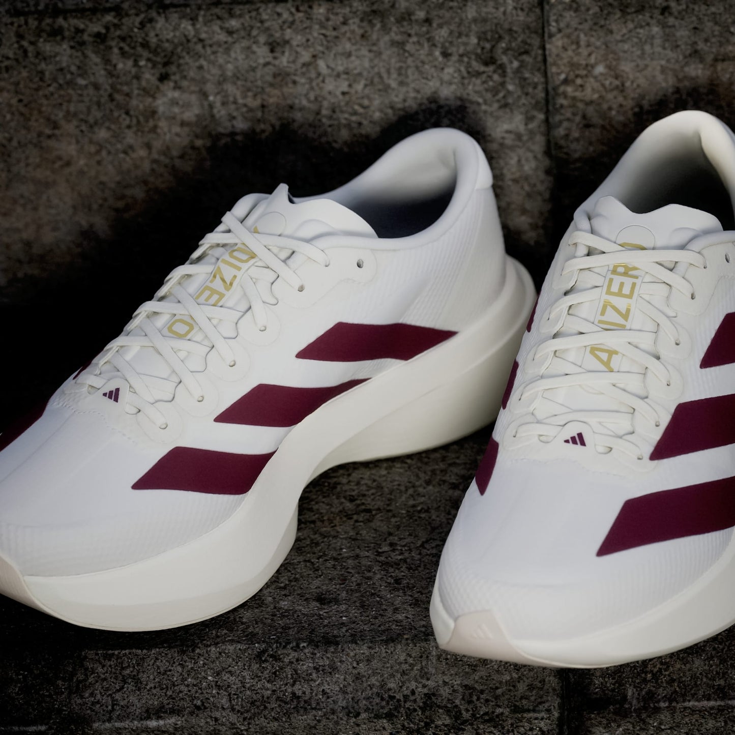 Adizero EVO SL Off White / Maroon / Mystery Red