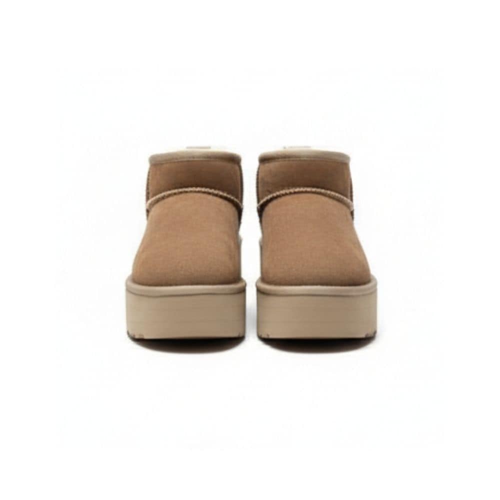 Classic Ultra Mini Platform Sand/Chestnut Boot