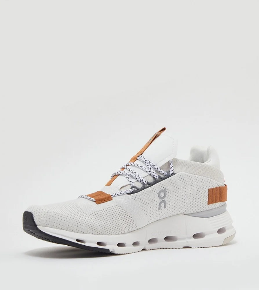 On Running Cloudnova White/ Pearl