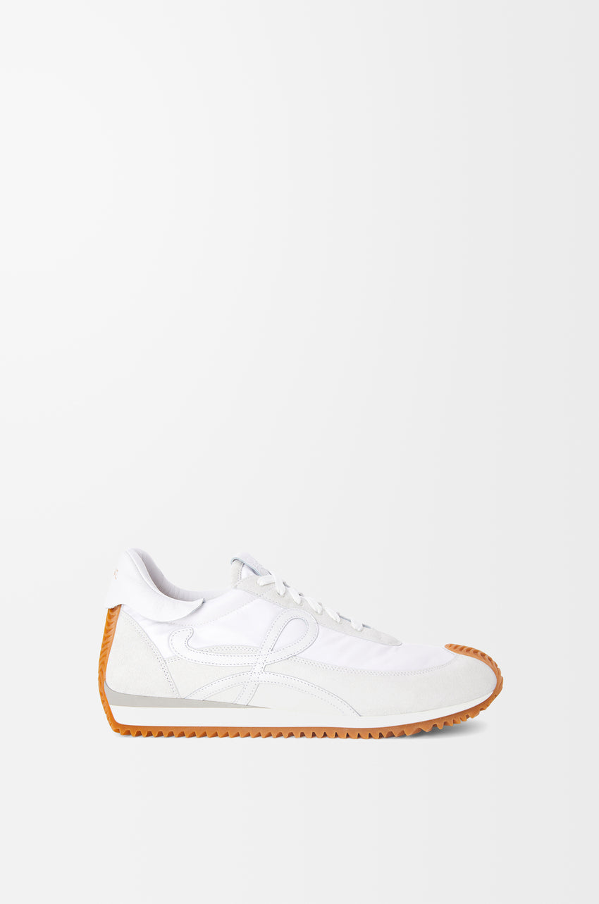 Flow Runner In Nylon And Suede White