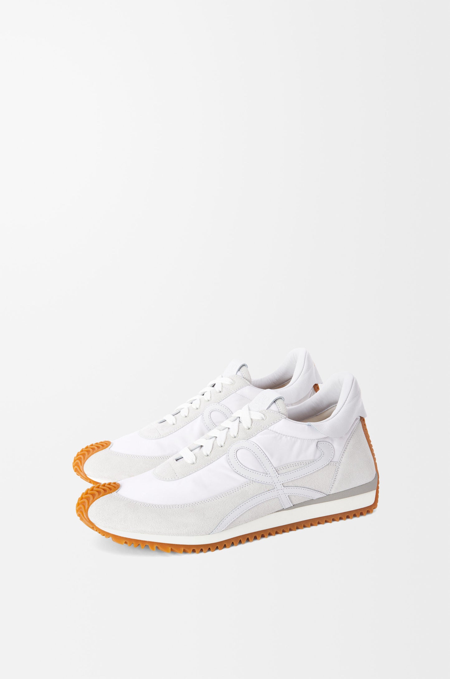 Flow Runner In Nylon And Suede White