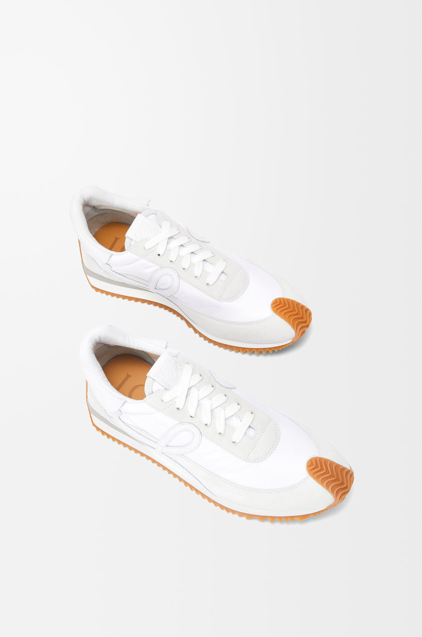 Flow Runner In Nylon And Suede White