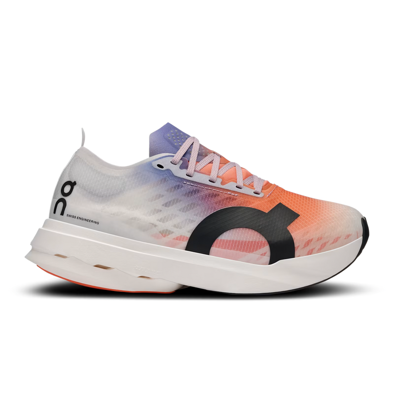 On Running Cloudboom Strike White/Flame