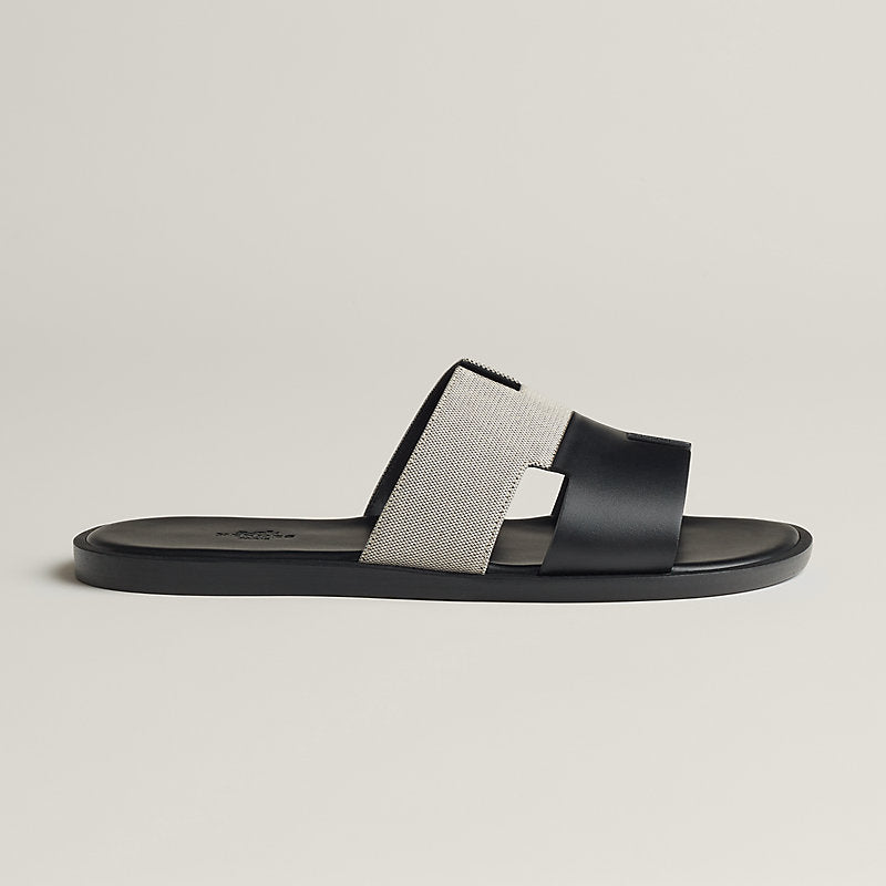Hermes Izmir Sandal Prunoir / Noir